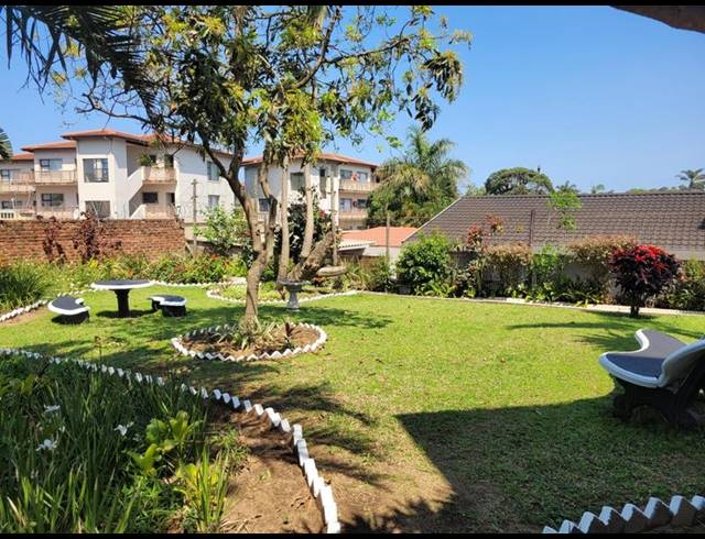 1 BEDROOM PROPERTY TO RENT IN UVONGO BEACH